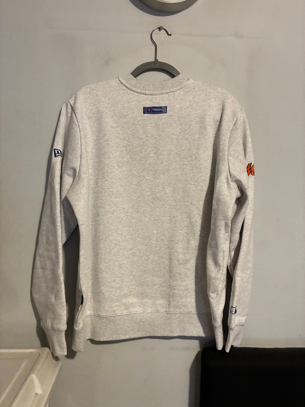 NYON Mets Metropolitan Gray Crewneck Sweatshirt with Orange & Blue NY Logo - Picture 5 of 7